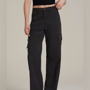 NWT SIZE 30 Sundry Black Cargo Joggers